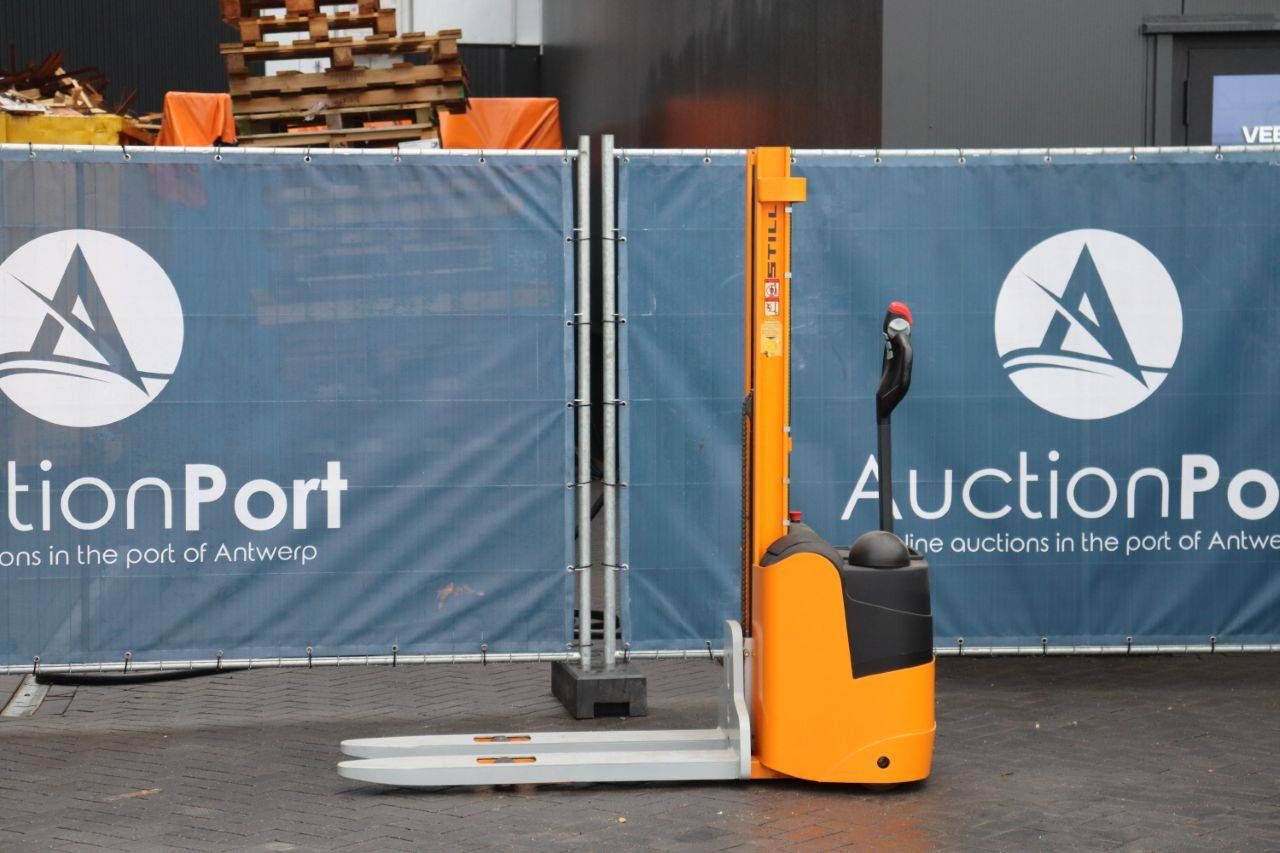 Still Electric Stacker 1000kg 1.86m