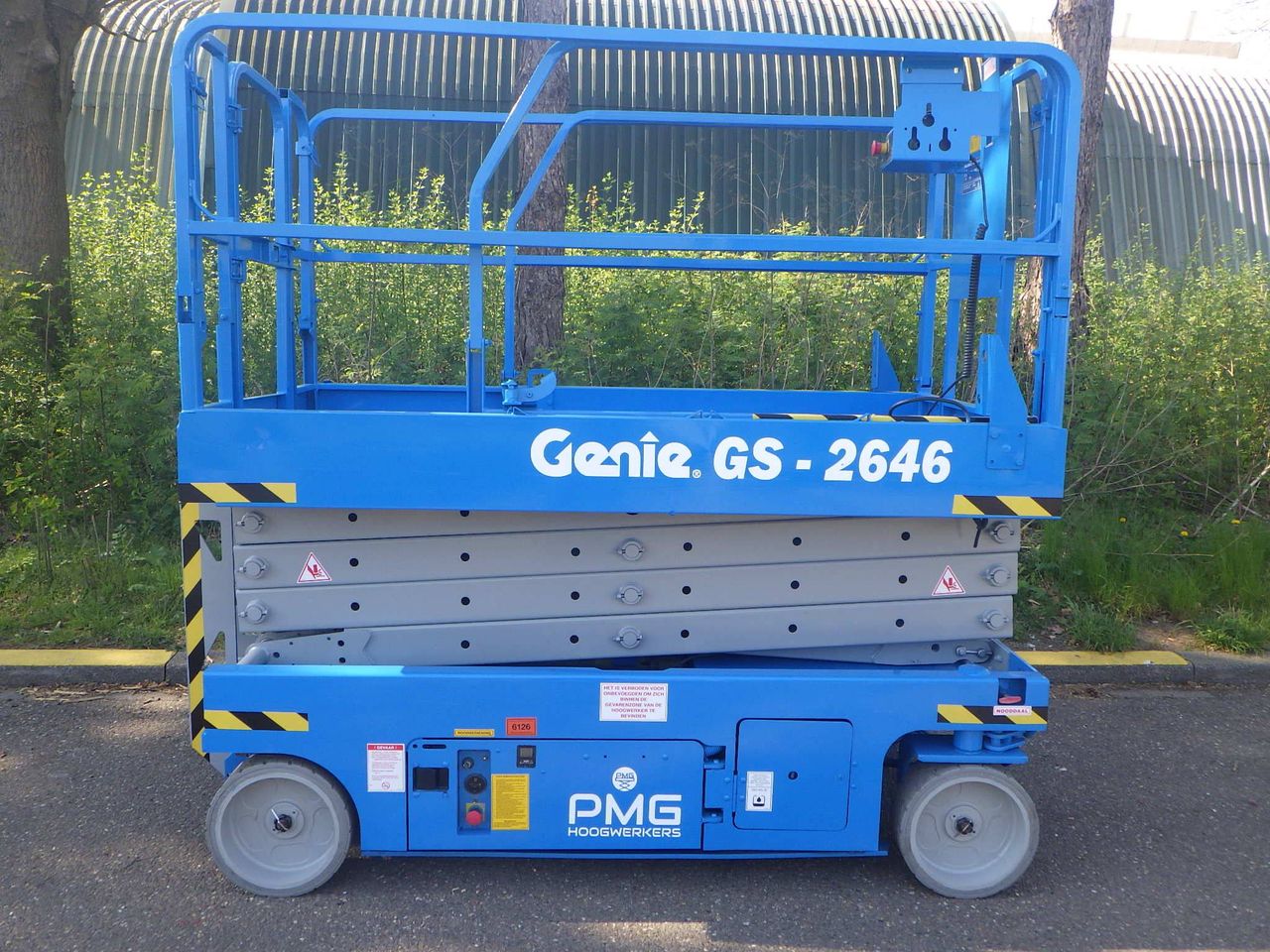 Scissor lift Genie GS-2646 Electric 9.92m 2007