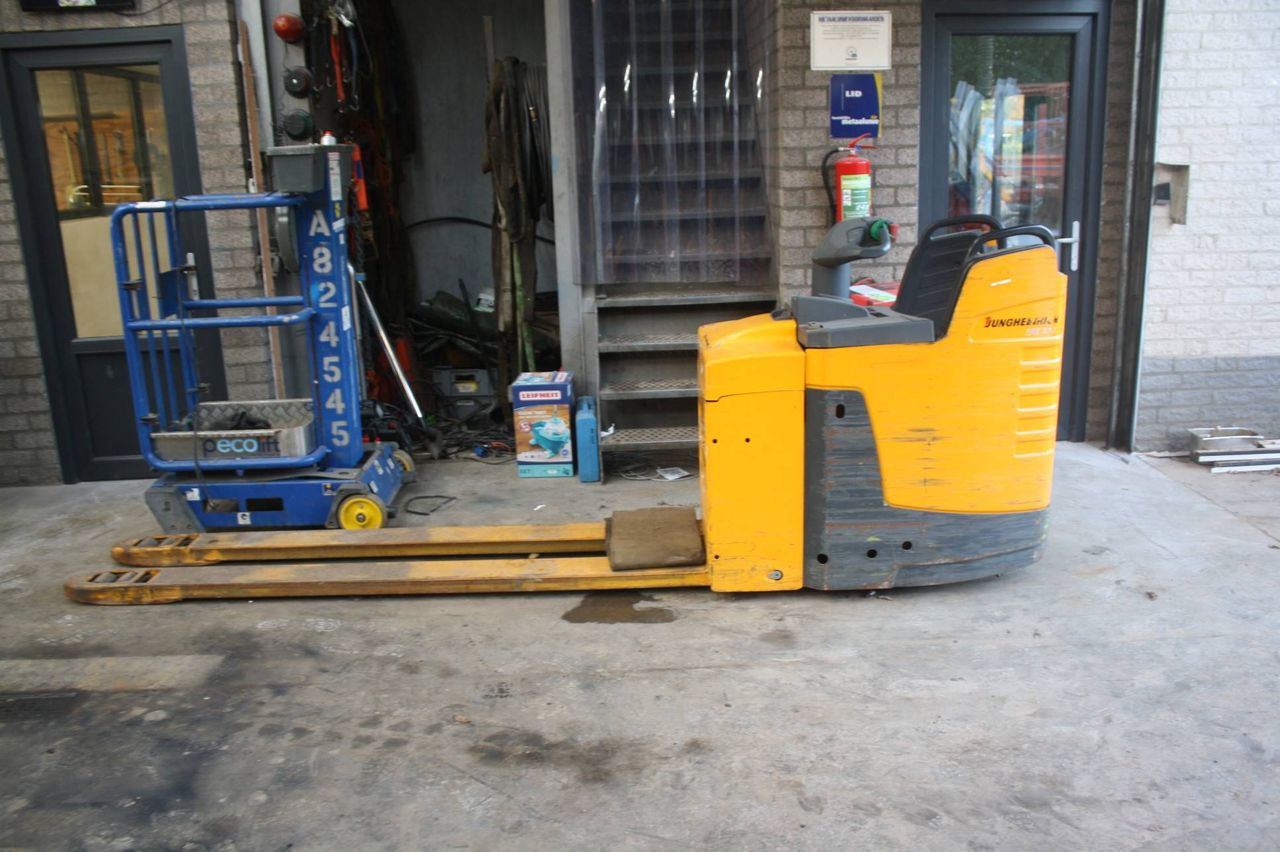 Palletwagen Jungheinrich ERE225 Elektrisch 24V 2500kg 2011