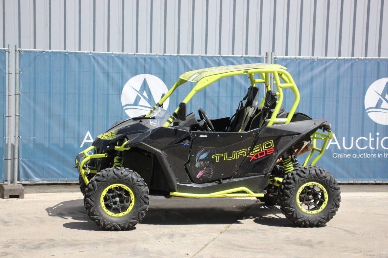 Buggy Bombardier CAN-AM Petrol 20hp 2017 (Margin)