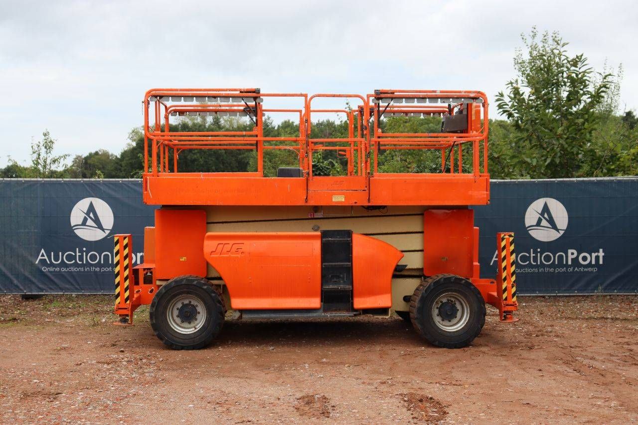 Lot 200