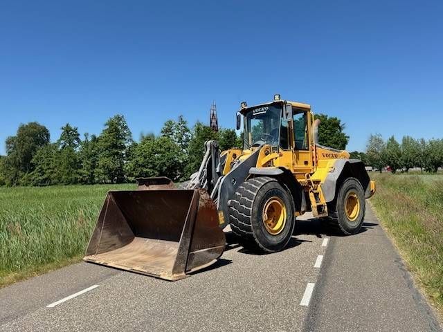 Wheel loader Volvo L110E Diesel 2006