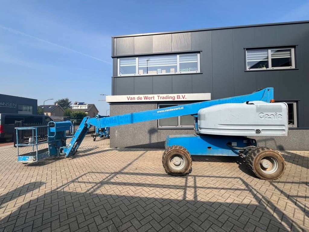 Telescopic boom lift Genie S-45 Diesel 13.7m