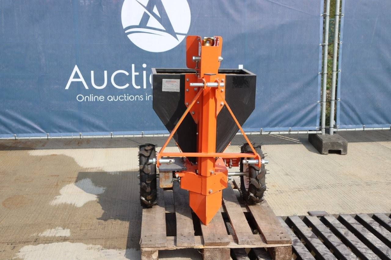 Potato planter PL100 2024