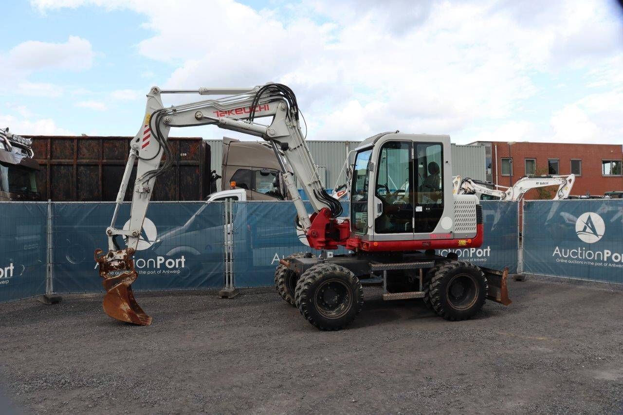 Wheel excavator Takeuchi TB175W Diesel 2011