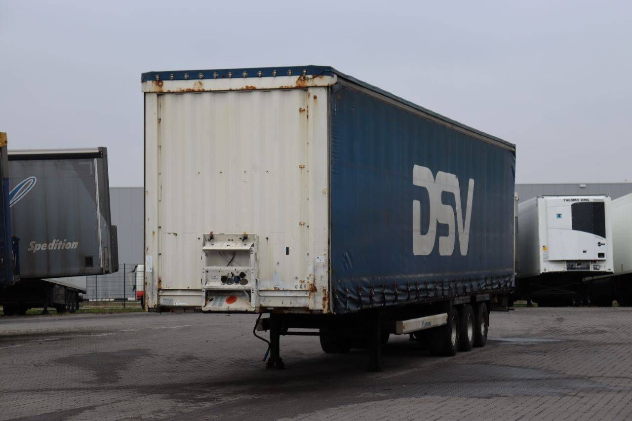 Sliding curtain semi-trailer Krone Auflieger Curtainsider Mega 2013