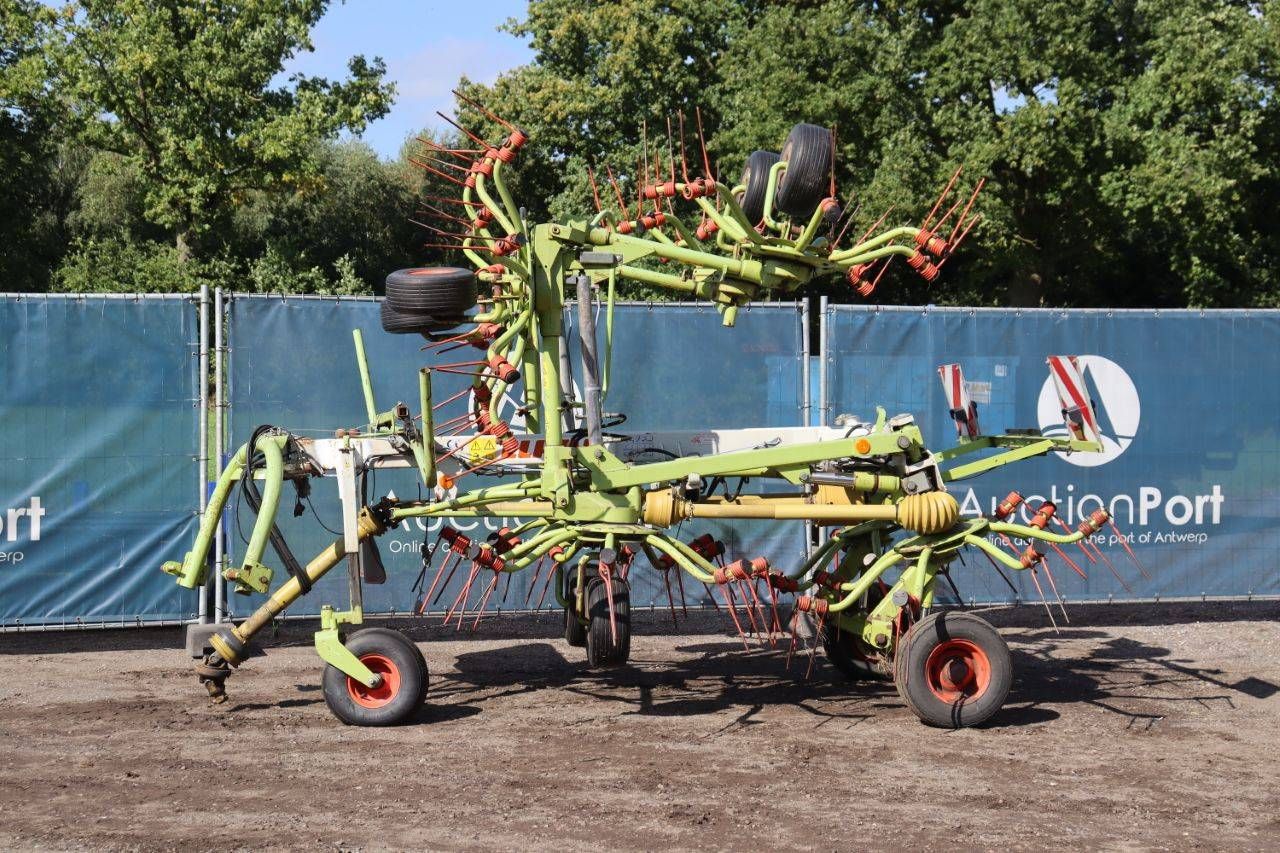 Hay tedder Claas Volto 1050 2005