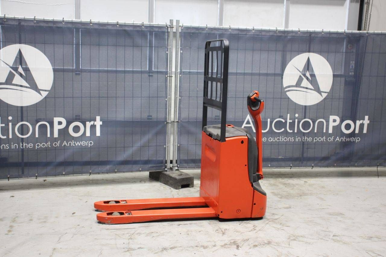 Pallet truck Fenwick T16 Electric 1600kg 2015