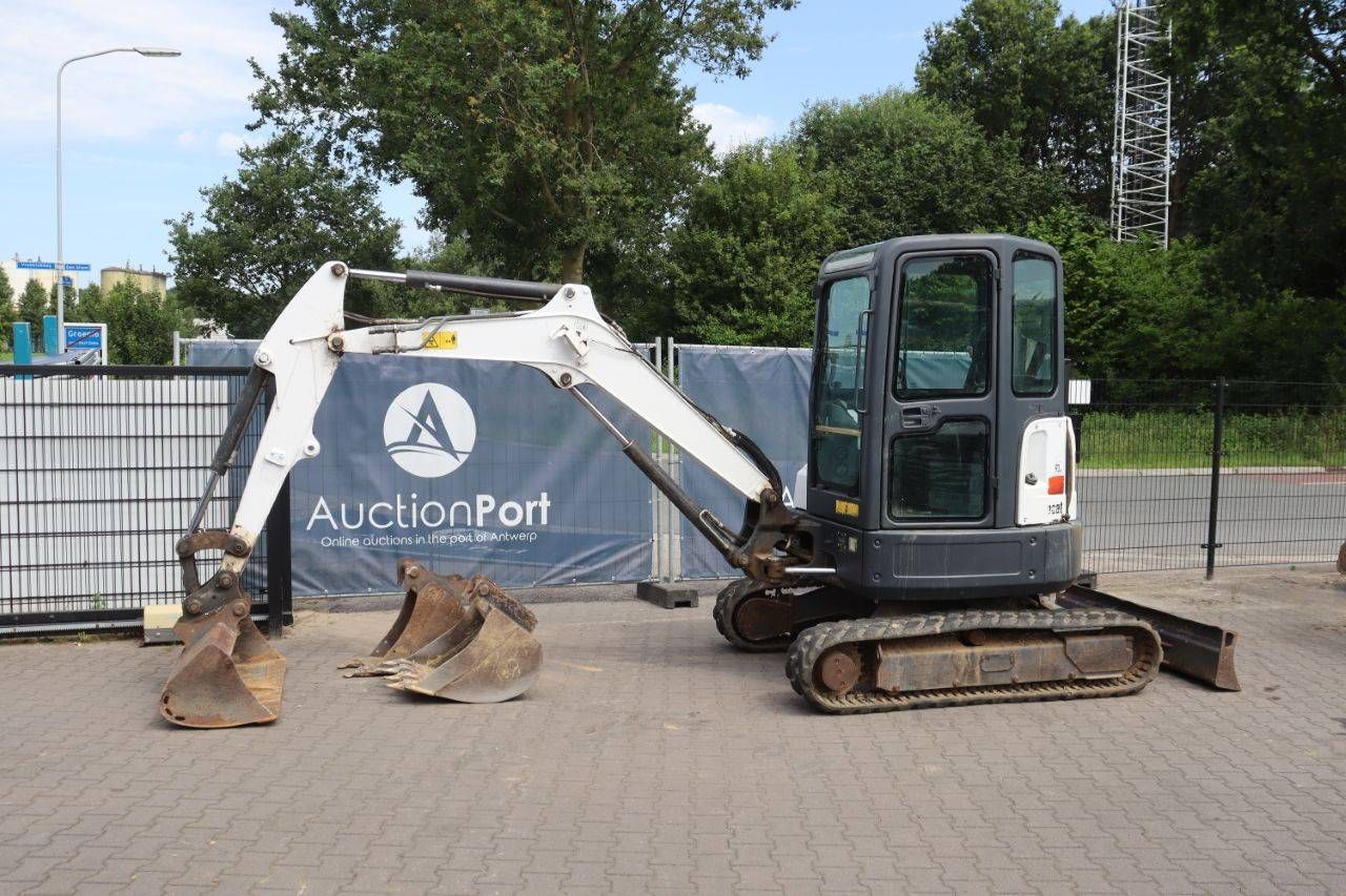 Crawler excavator Bobcat E35 Diesel 24kW 2017