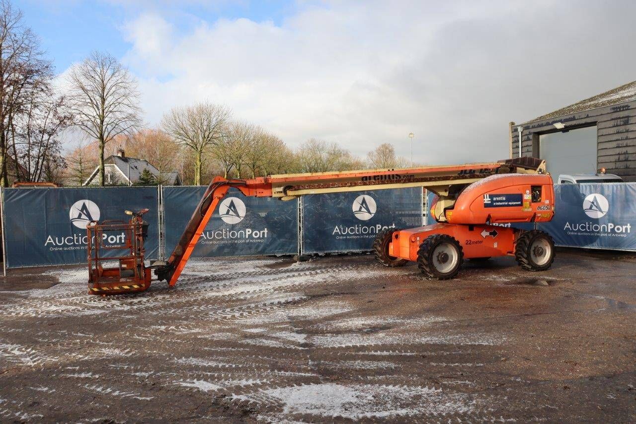 Nacelle télescopique JLG 660SJ Diesel 22m