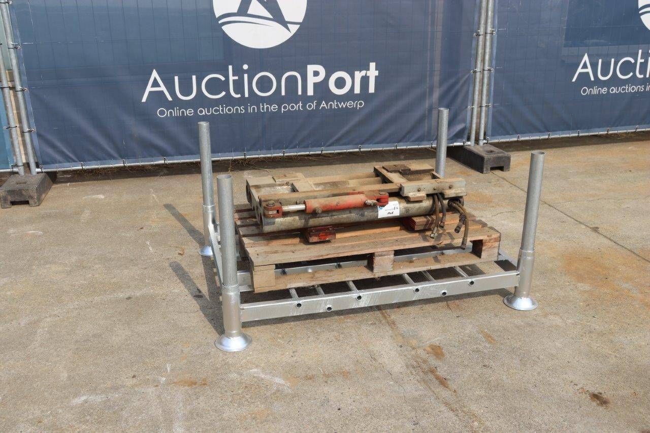 Fork carriage MTT UZV25B 2500kg 2005