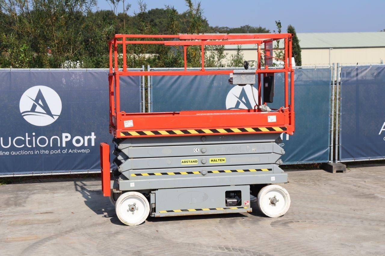 Scissor lift Skyjack SJ4626 Electric 454kg 9.92m 2008