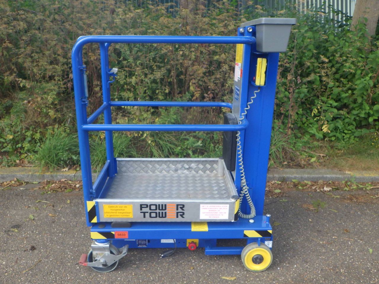 Mast lift Power Tower Nano Electric 4.50m 2015