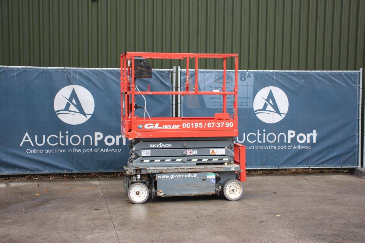 Scissor lift Skyjack SJ3219 Electric 7.65m 2021