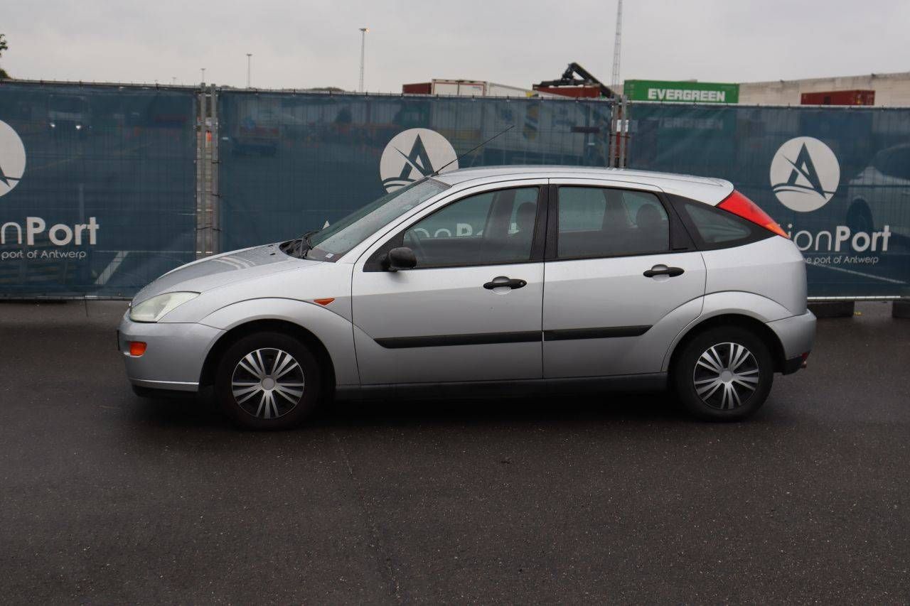 Personenauto Ford Focus Benzine 80pk 1999 (Marge)