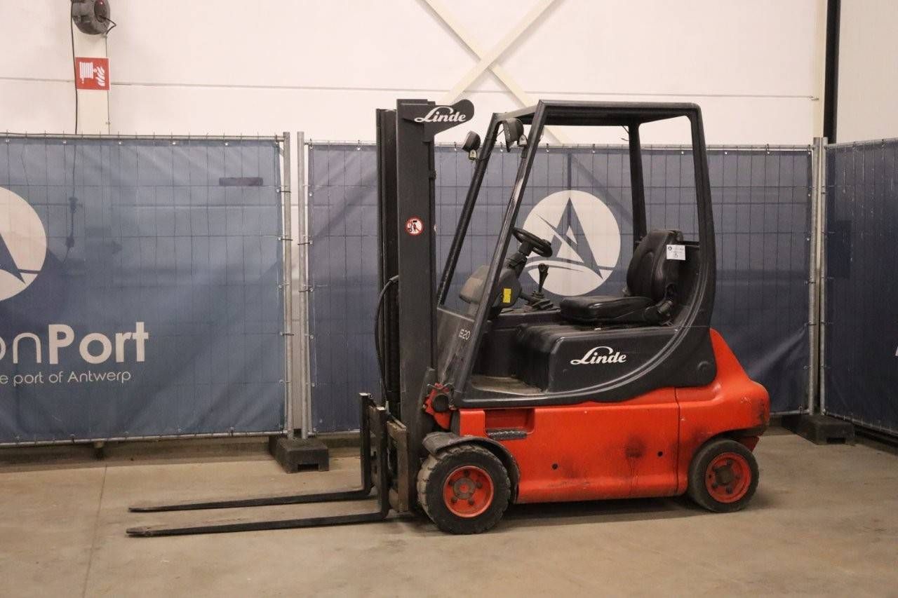 Forklift Linde E20P Electric 2000kg 4m 1999