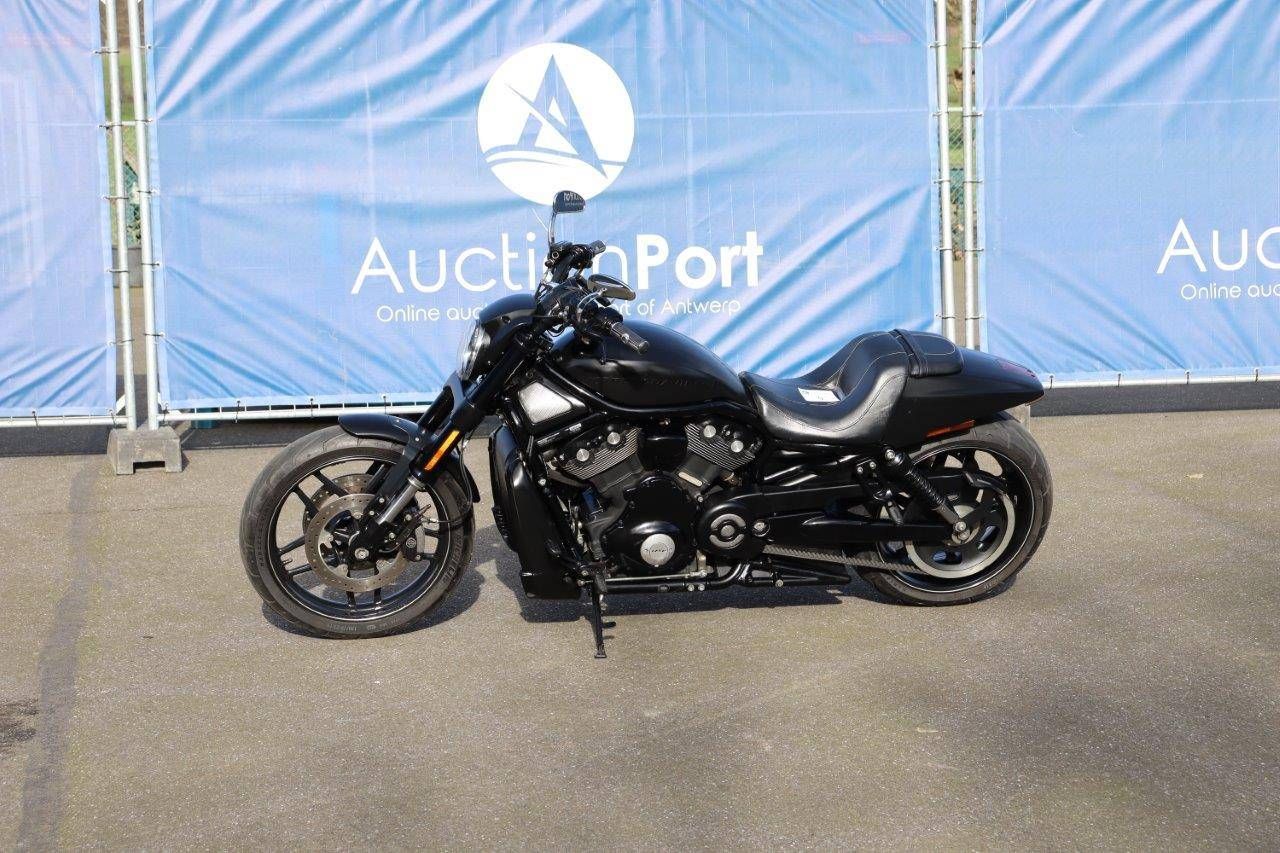 Motorcycle Harley Davidson nightrod special Petrol