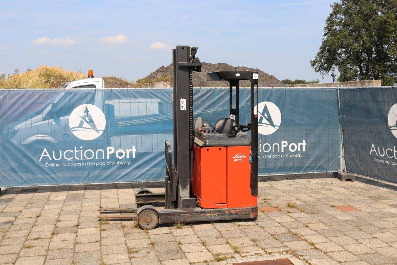Reach truck Linde R16 Electric 1600kg 5.8m 2000