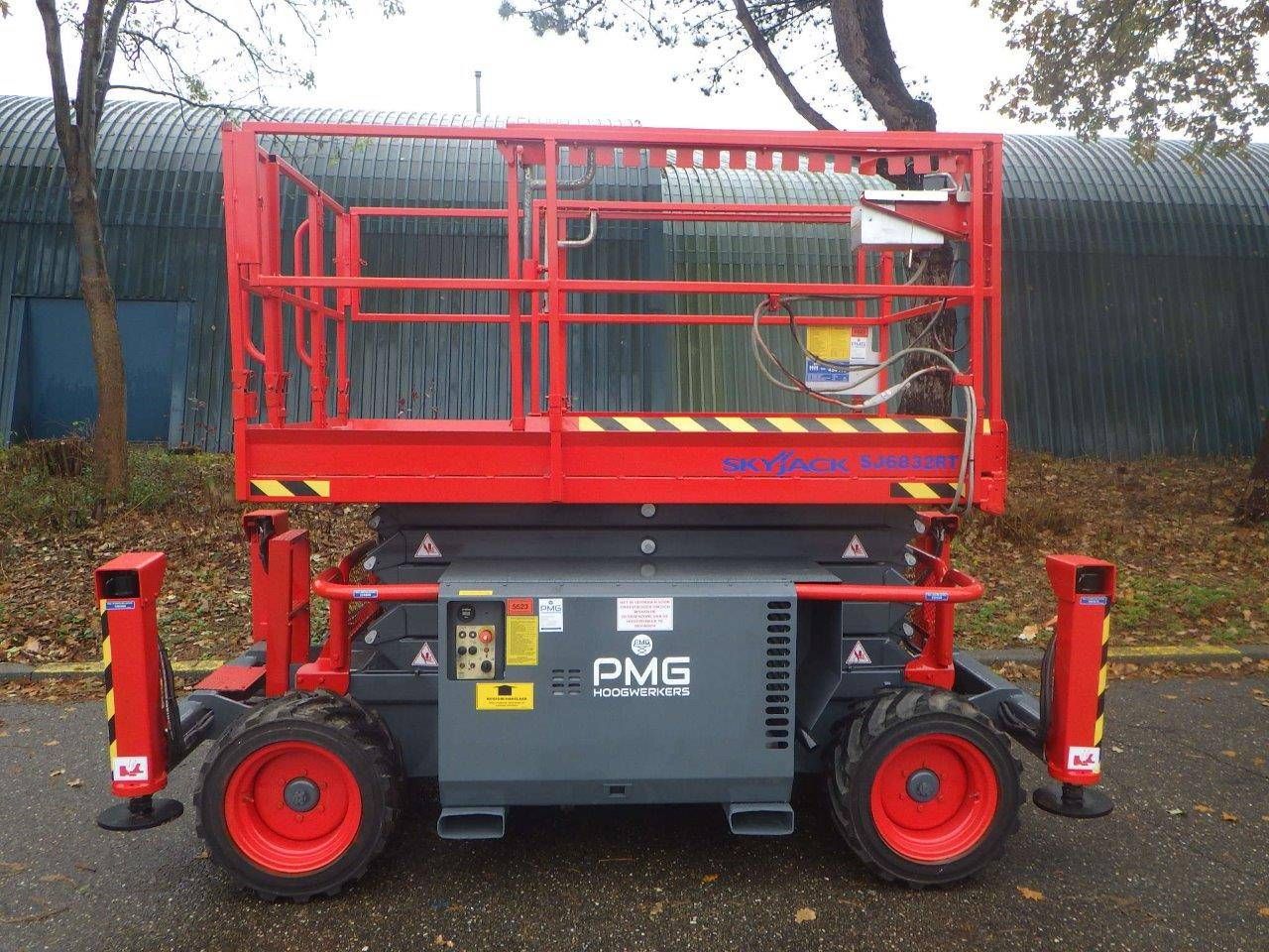 Scissor lift Skyjack SJ6832RT 11.75m Diesel 2018