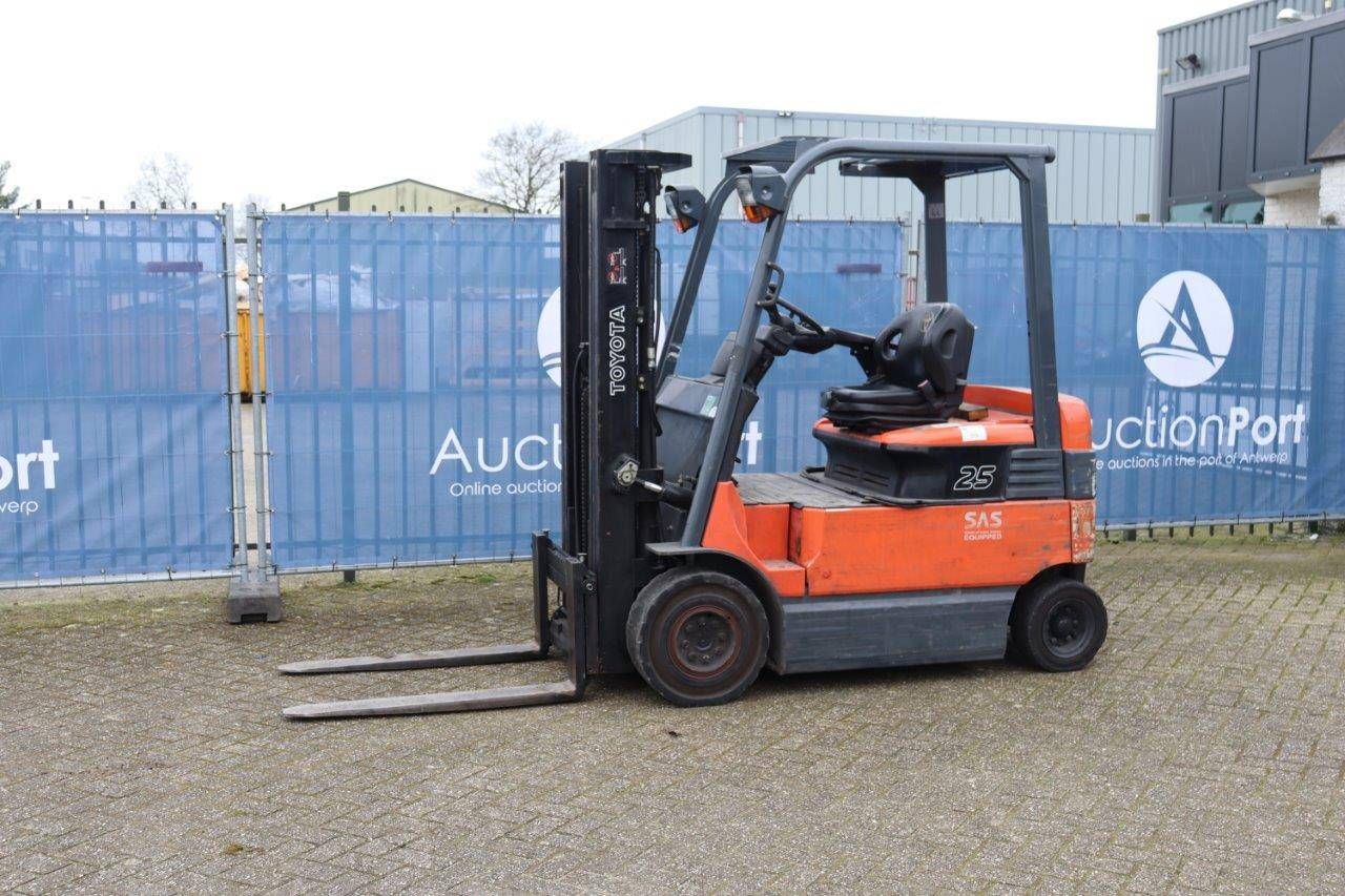 Forklift Toyota 7FBMF25 Electric 2500kg