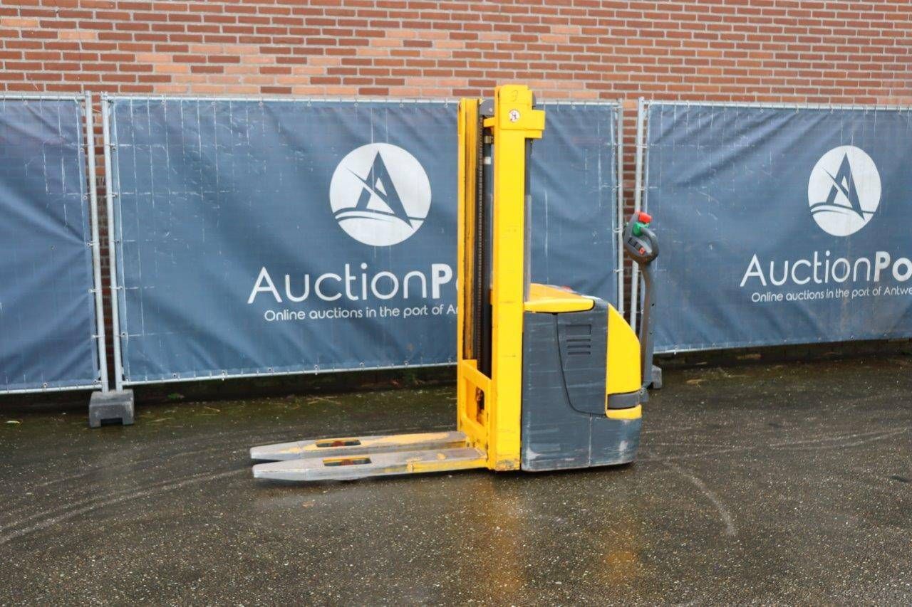 Stacker Jungheinrich EJC 12 Electric 1200kg