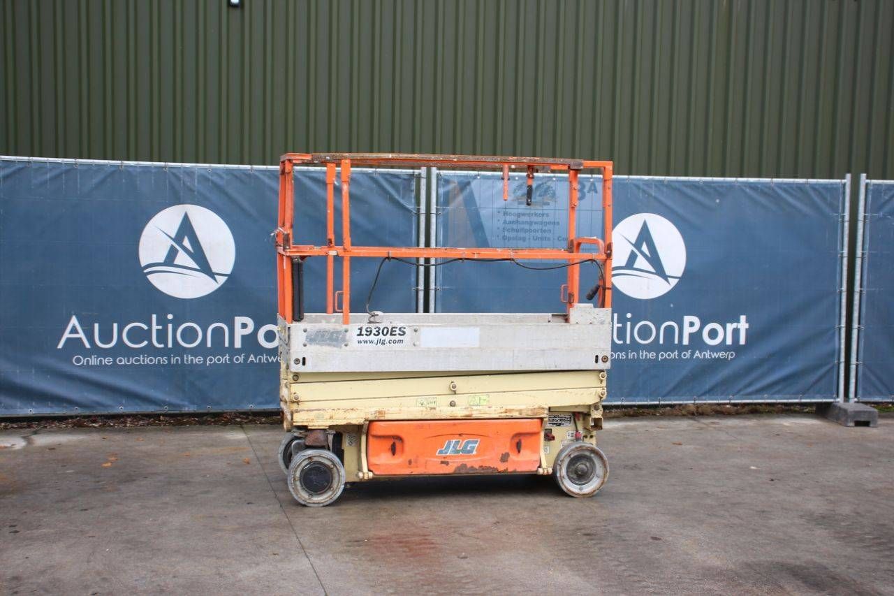 JLG 1930ES Electric Scissor Lift 7.72m 2012