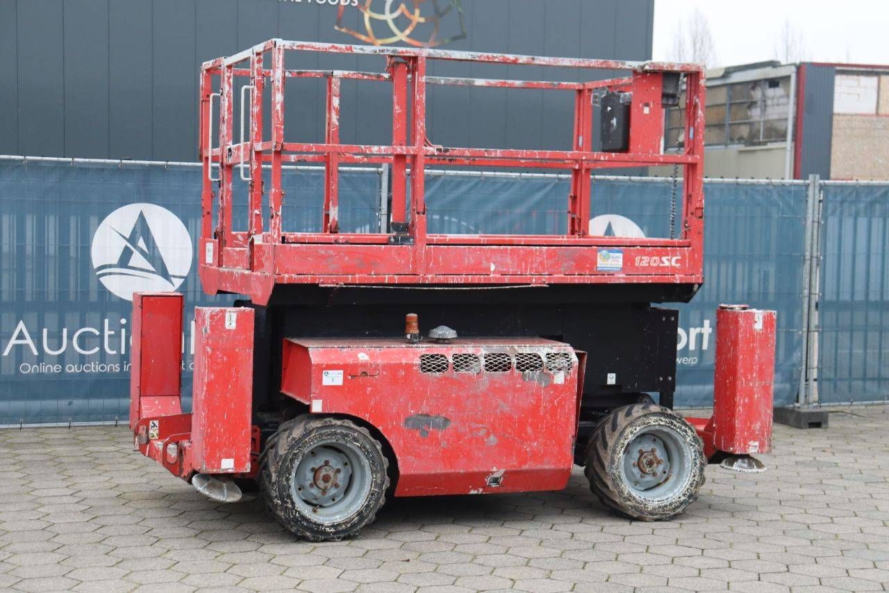 Schaarlift Manitou 120SC Diesel 12m 2010