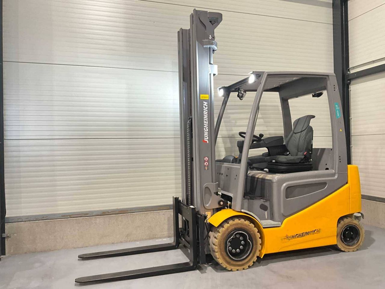 Forklift Jungheinrich EFG 430K Electric 3000kg 2020