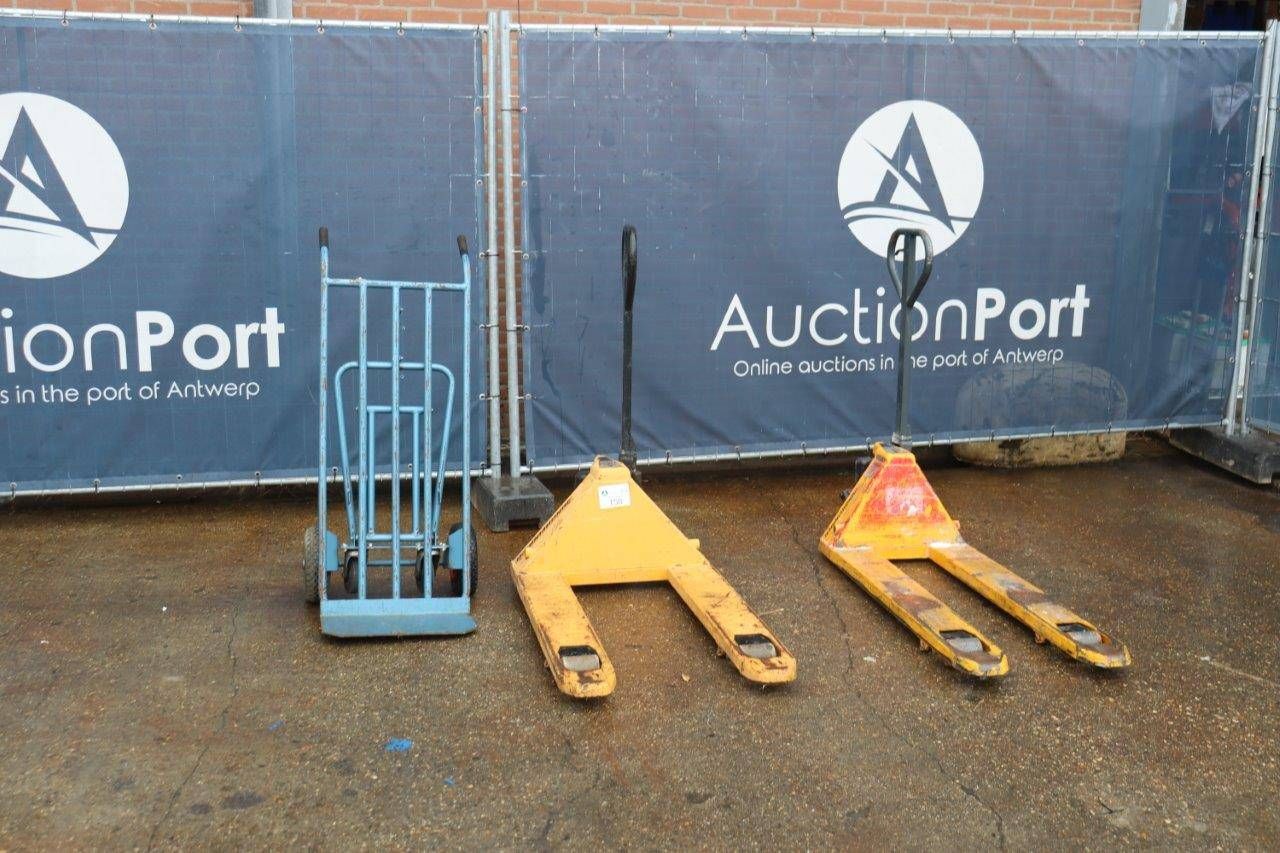 Pallet truck Jungheinrich 2000kg 2 pieces and hand truck 