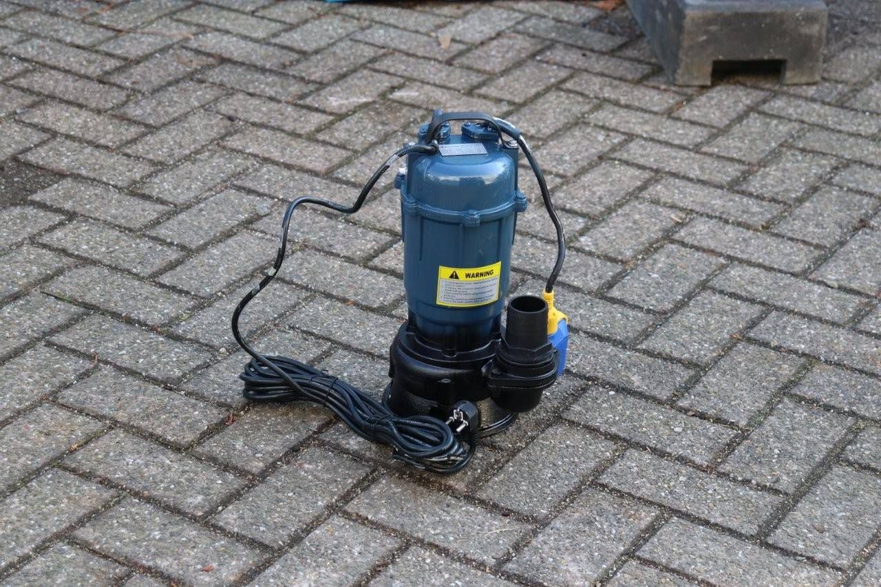 Submersible pump Champion CP-5502 Electric
