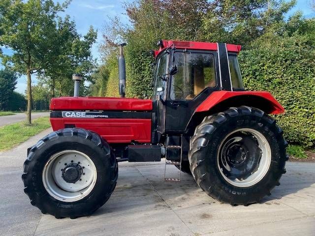 Tractor IH Case 1455XL Diesel (Margin)