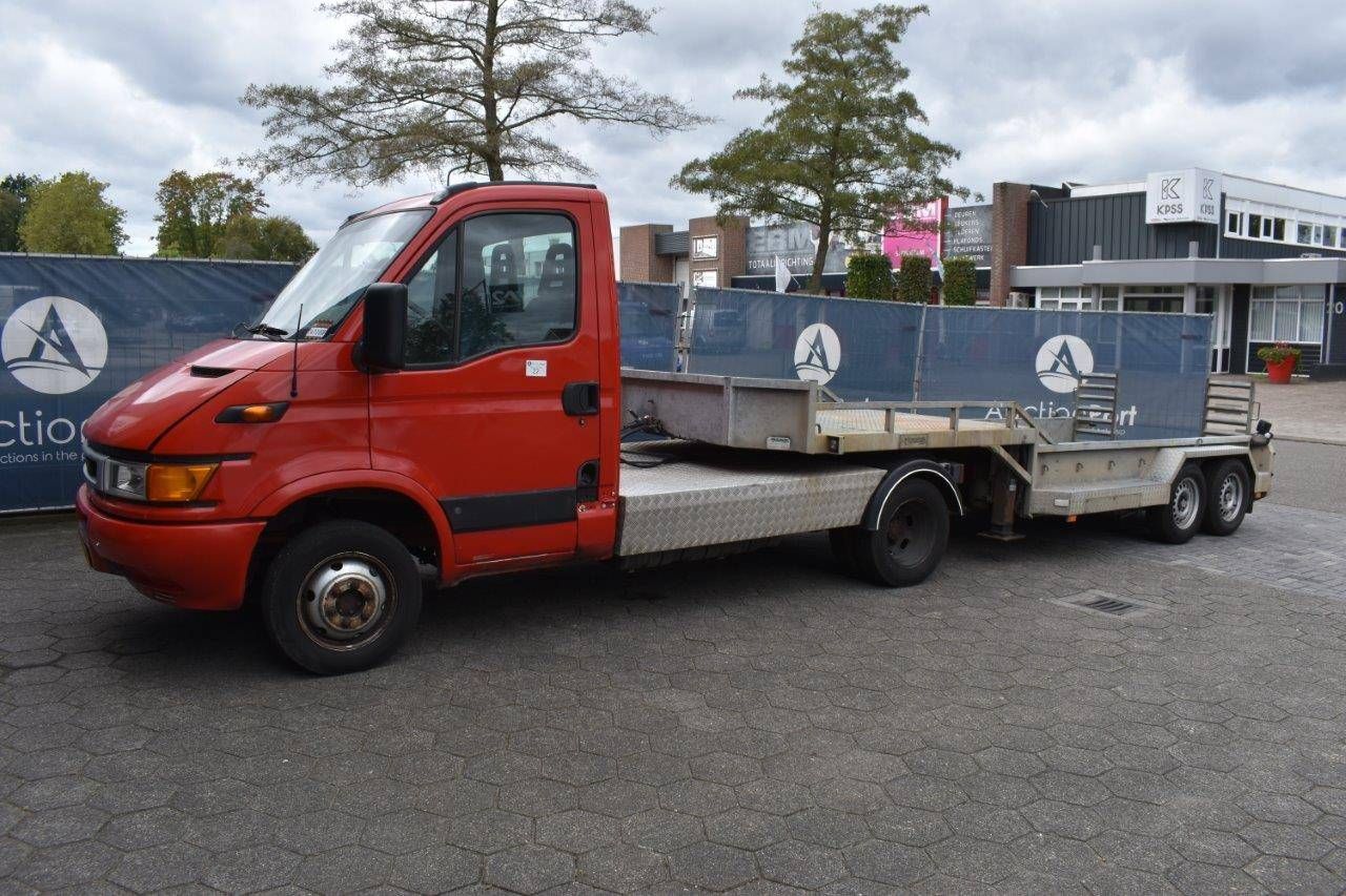 Van Iveco 40C Diesel 2002 with open trailer