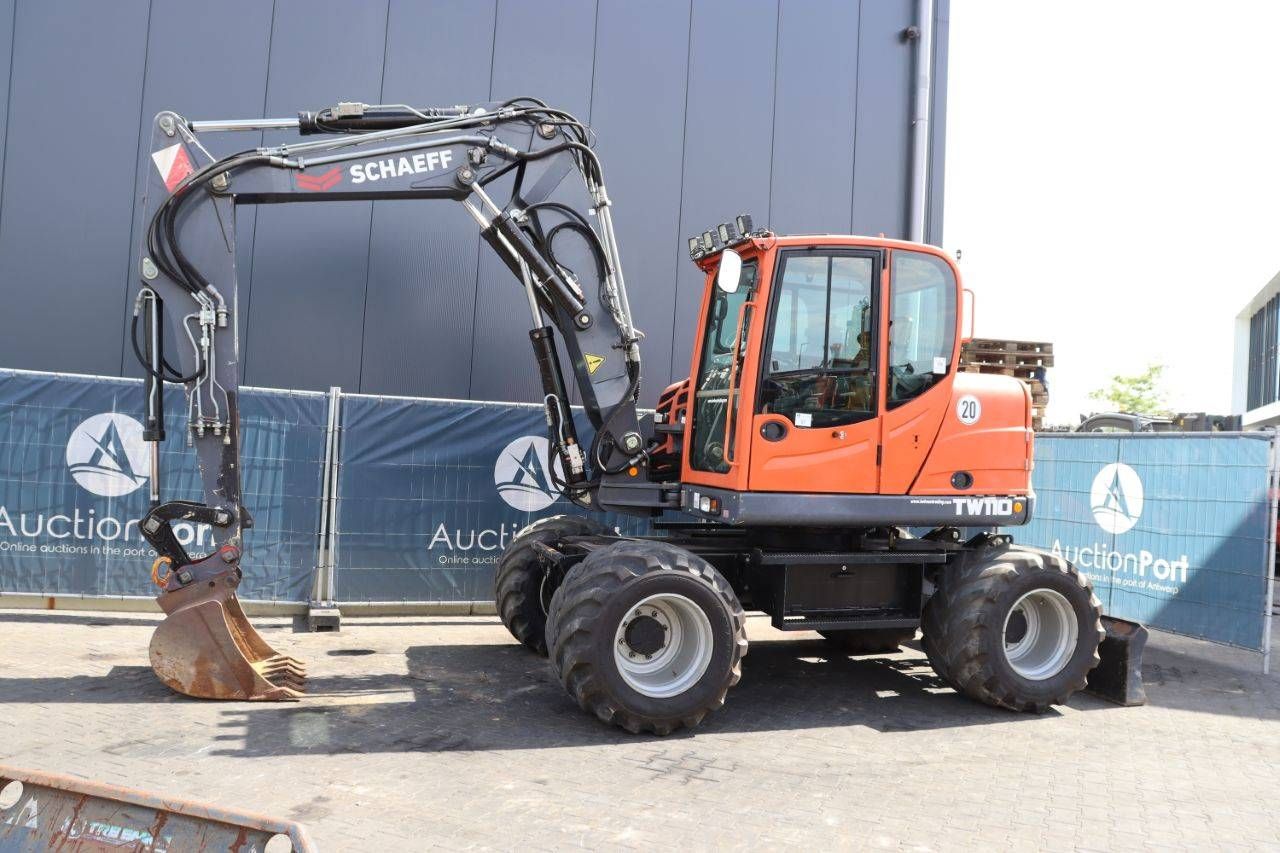 Wheel excavator Schaeff TW110 Diesel 2017