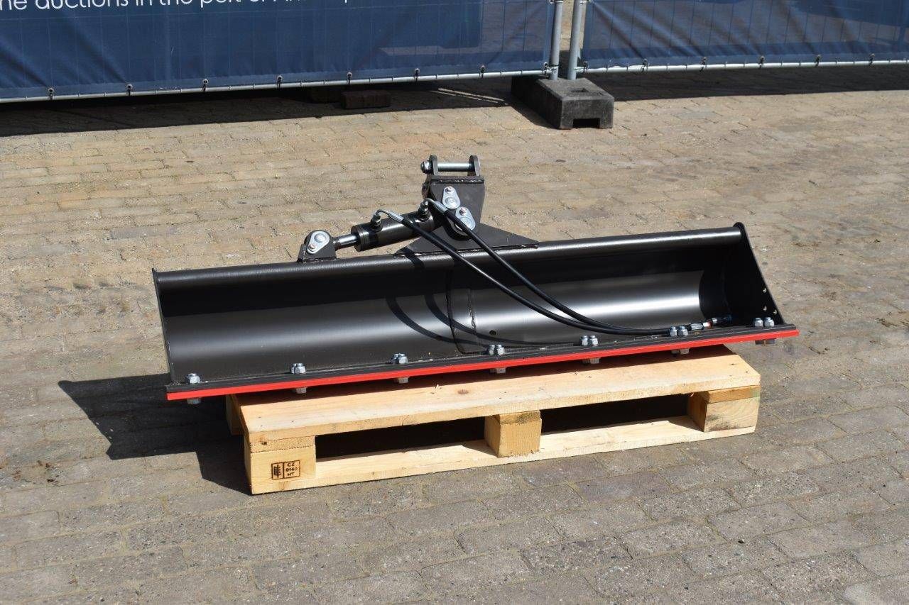 Excavator bucket New