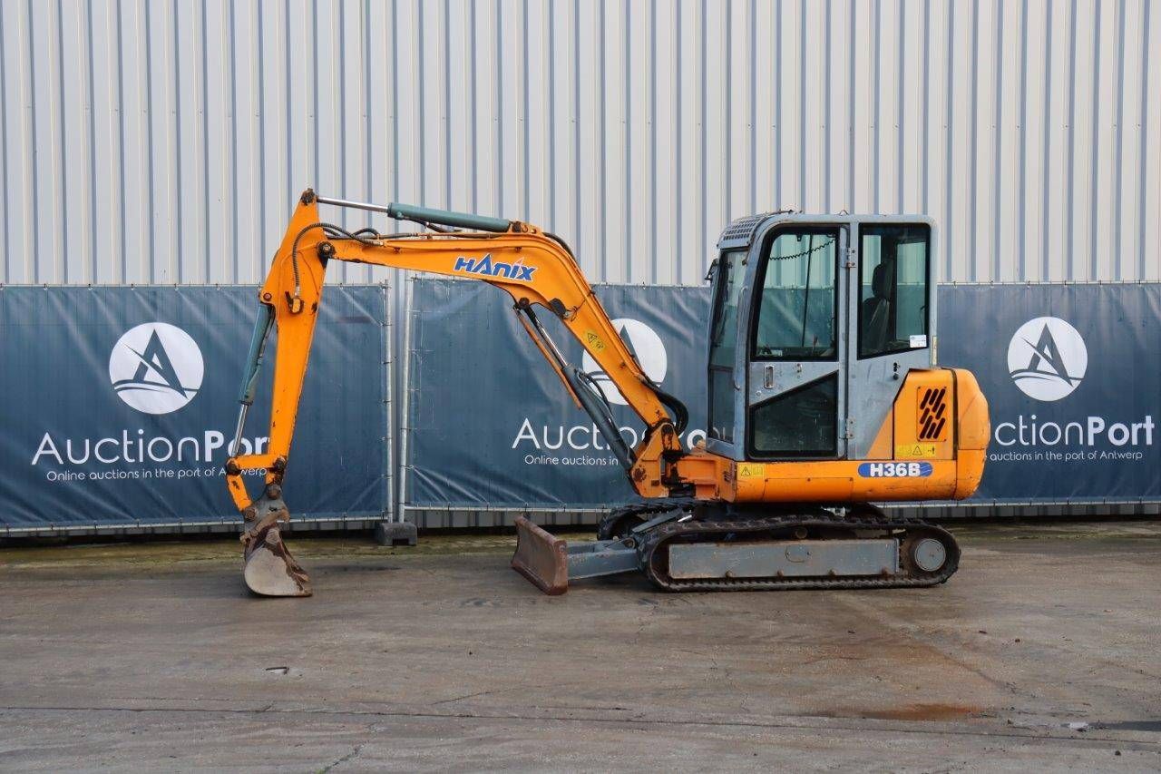 Crawler excavator Hanix H36B Diesel 2004