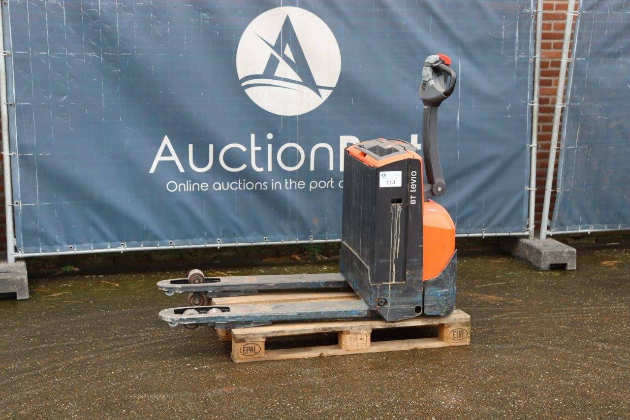 Pallet truck BT LWE140 Electric 1400kg