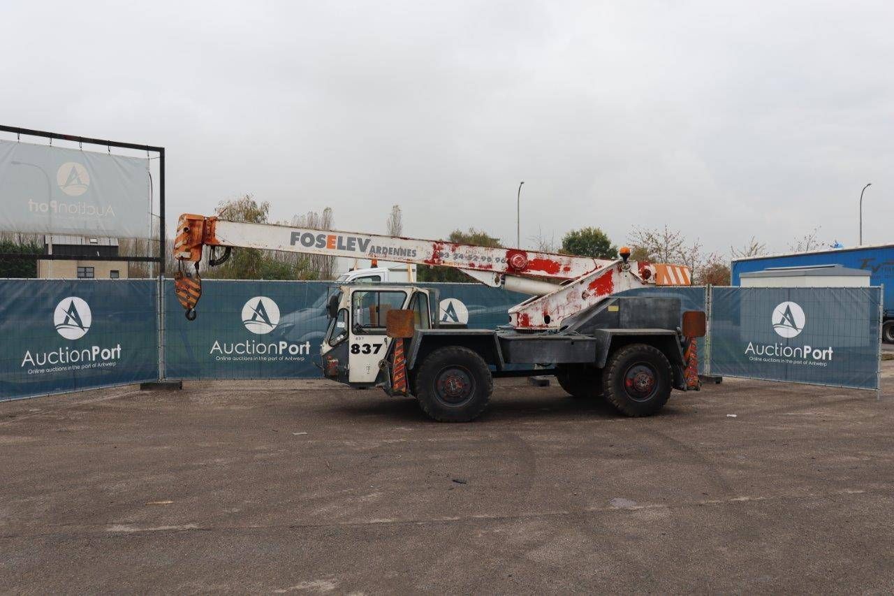 Crane Lorain LRT110-TYP I Diesel 7500kg 1989