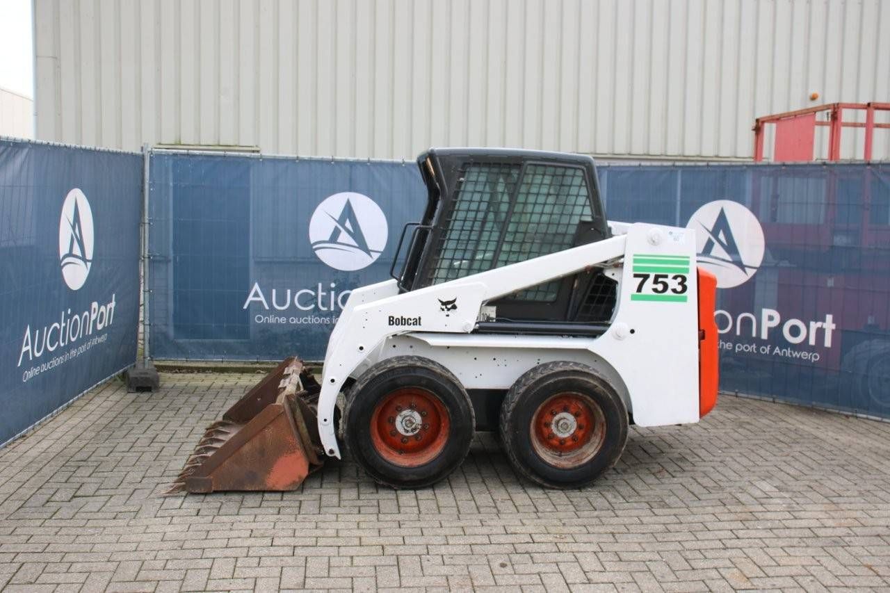 Skid steer loader Bobcat 753 Diesel 2002