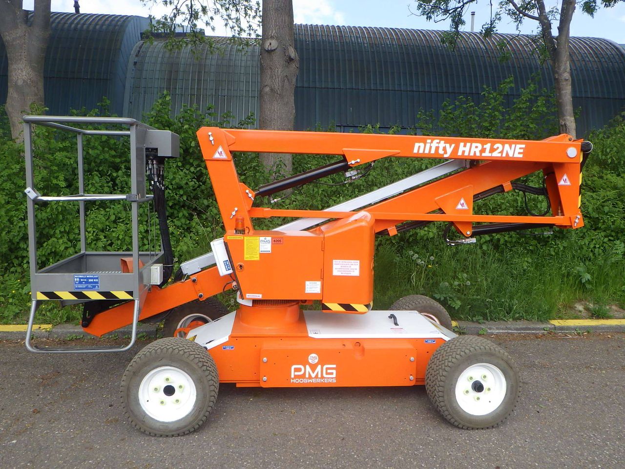 Nifty HR12NE Electric Articulated Boom Lift 12.20m 2019