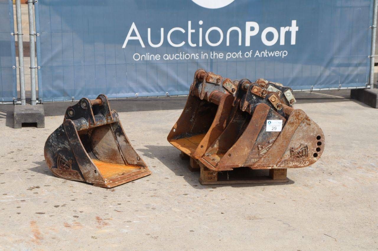 Kubota KX027 excavator bucket, 4 pieces