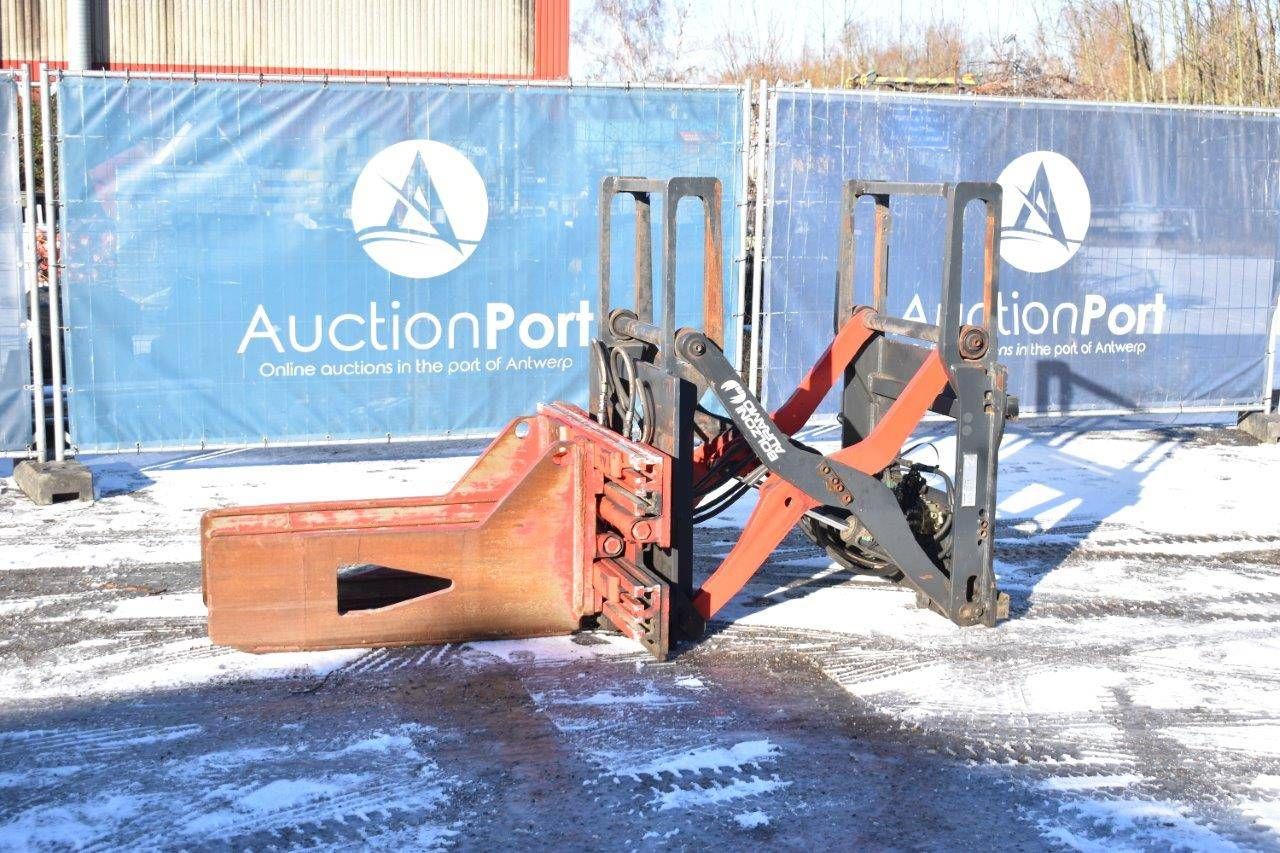 Pince à balles Auramo XLF550
