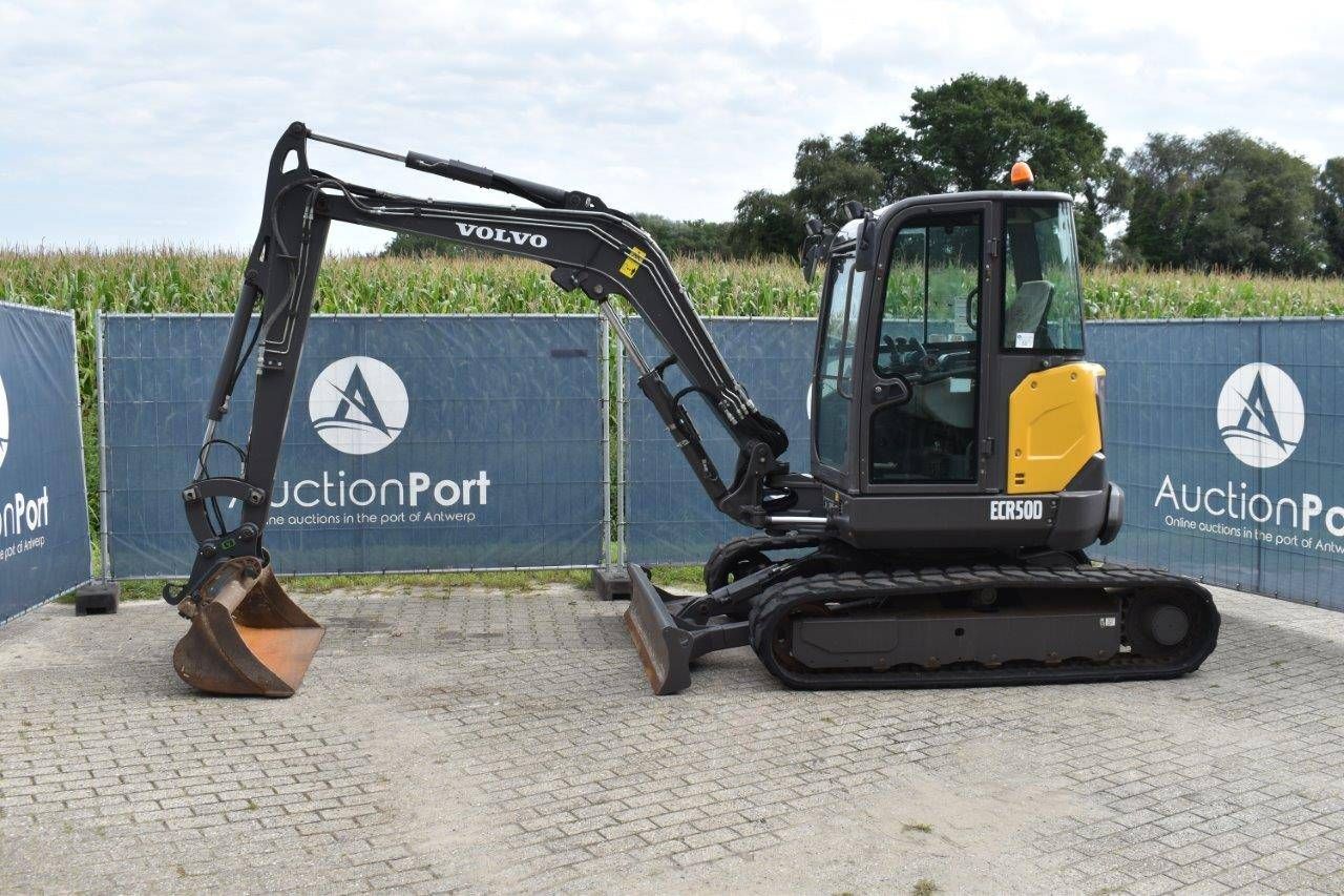 Crawler excavator Volvo ECR50D Diesel