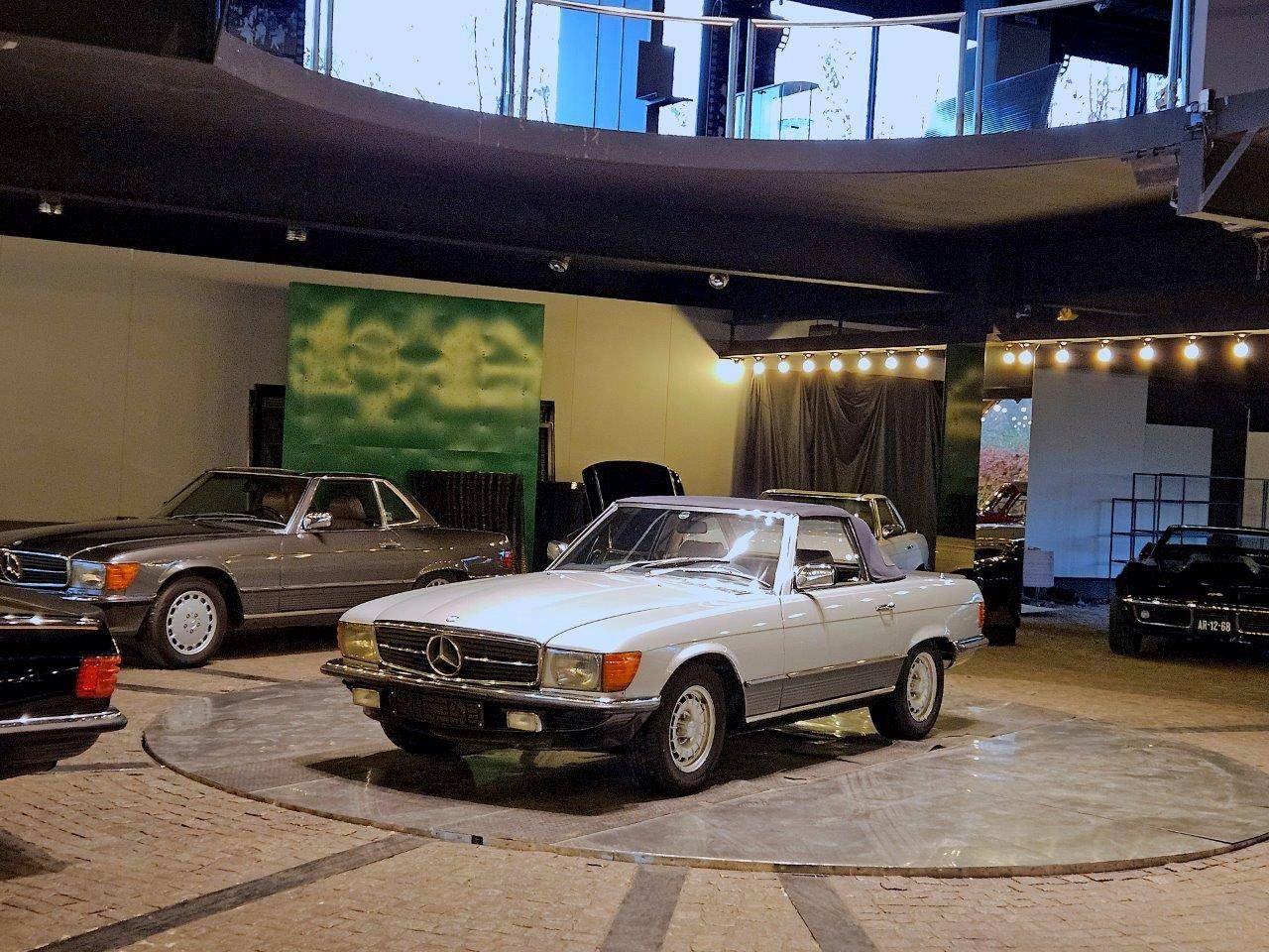 Mercedes-Benz 500 SL Petrol 1981 (Margin)