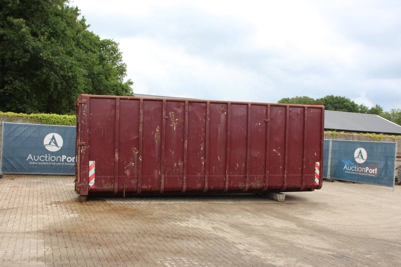 Container 7x2.3x2.5m