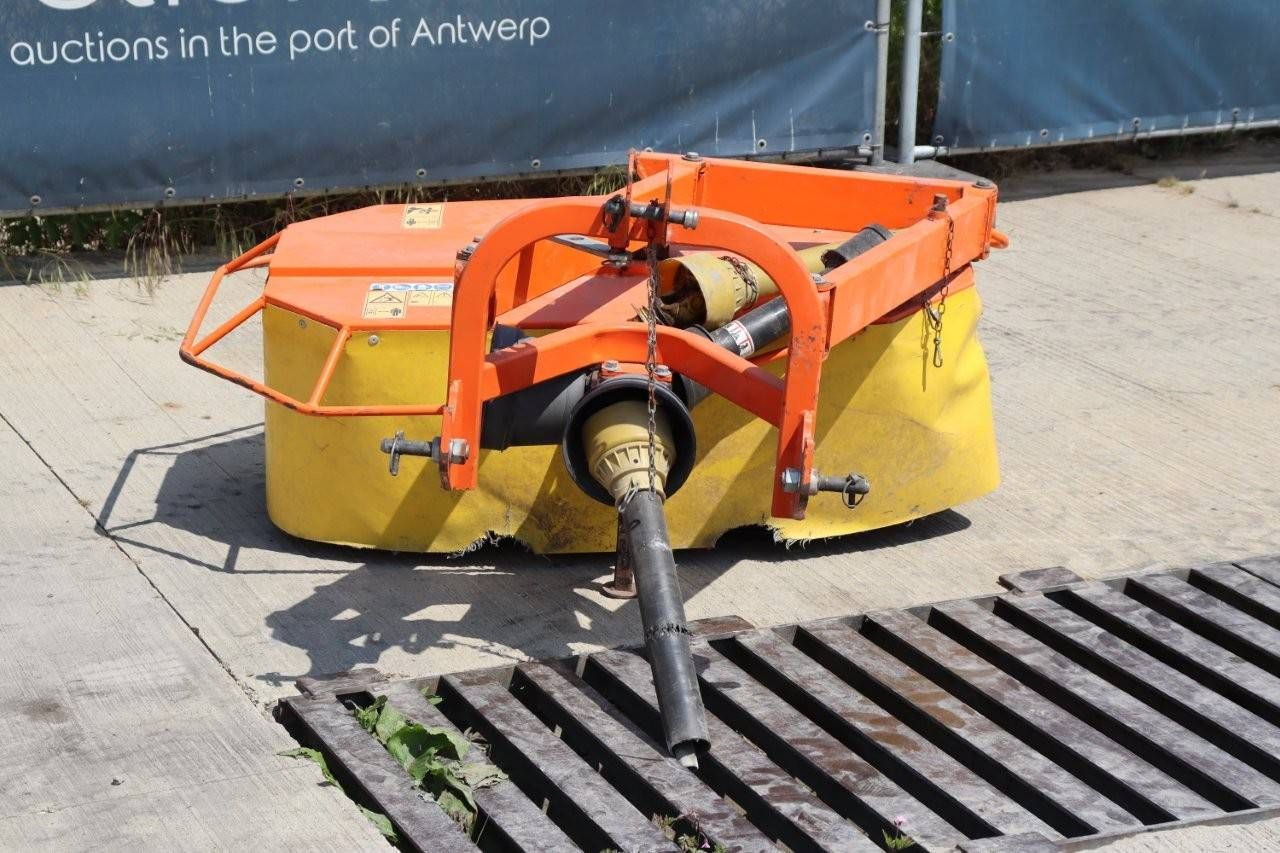 Pot Mower (Margin)