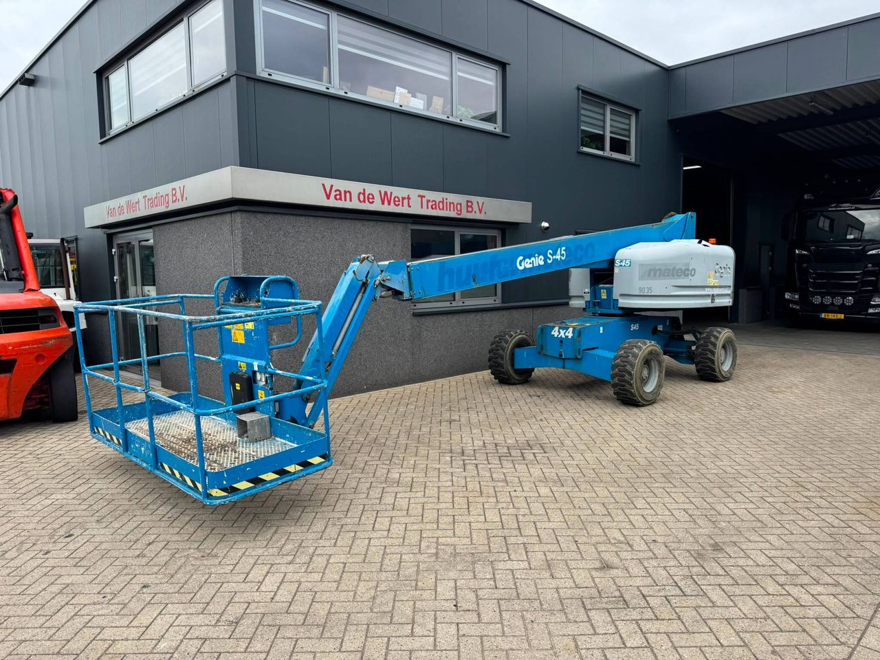 Genie S-45 Diesel Telescopic Boom Lift 15.72m 2014