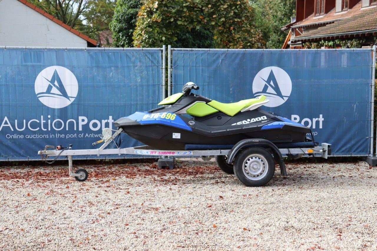 Water scooter Sea-Doo 0-YG-696 Petrol 2021