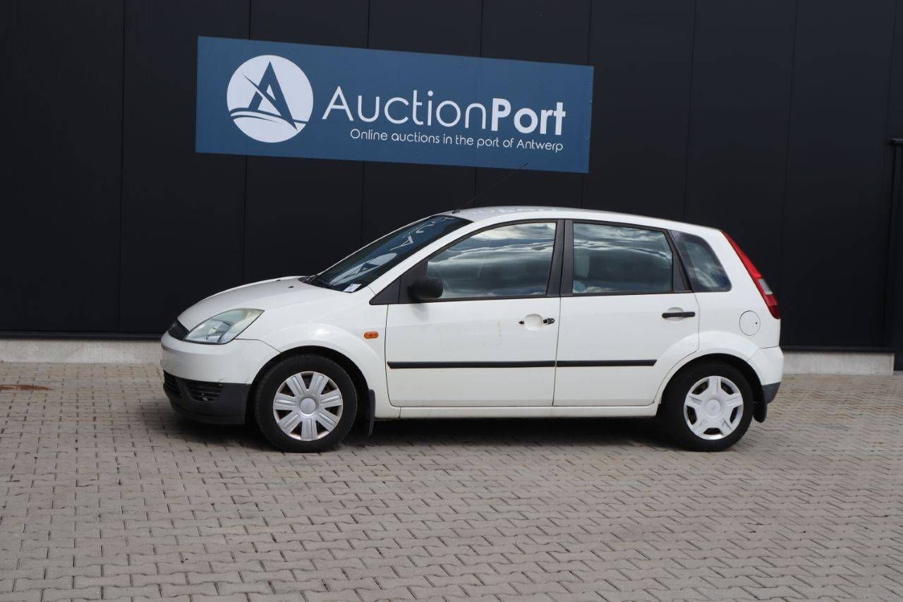 Passenger car Ford Fiesta Petrol