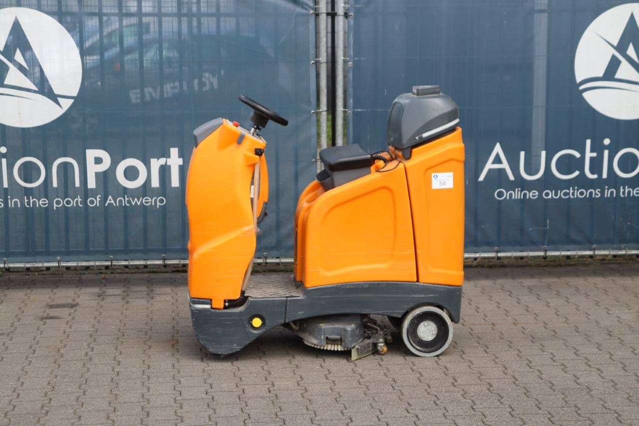 Scrubbing machine Taski CO2100 Electric 2020