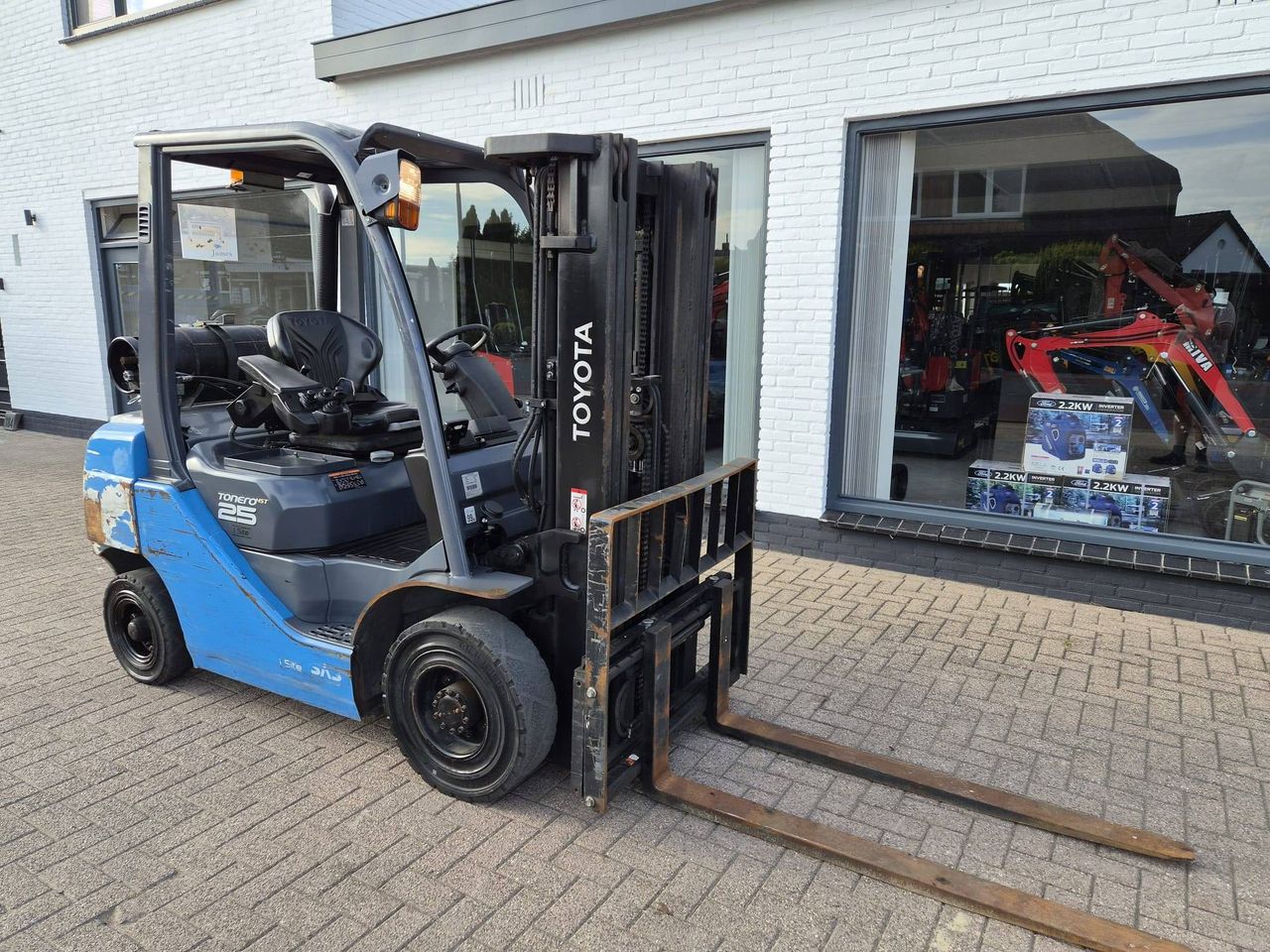 Forklift Toyota 068FG25F LPG 2500kg 4.3m 2019